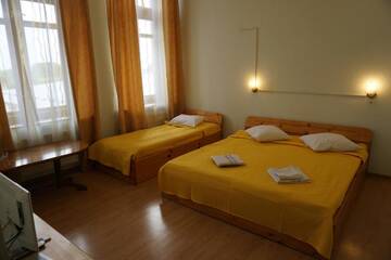 Фото номера Трехместный номер Отель Hotel Ludza г. Лудза 8